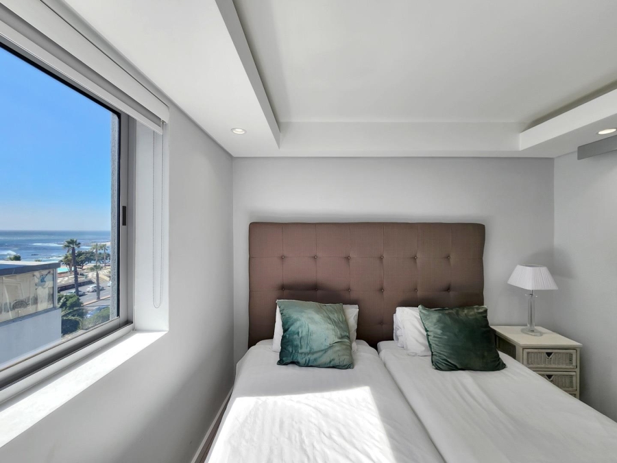 To Let 3 Bedroom Property for Rent in Sea Point Western Cape